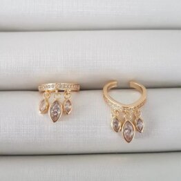 Piercing com Três Navetes Penduradas Banho de Ouro 18K